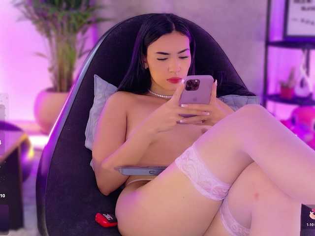 valeri-blake1 live cam on BongaCams