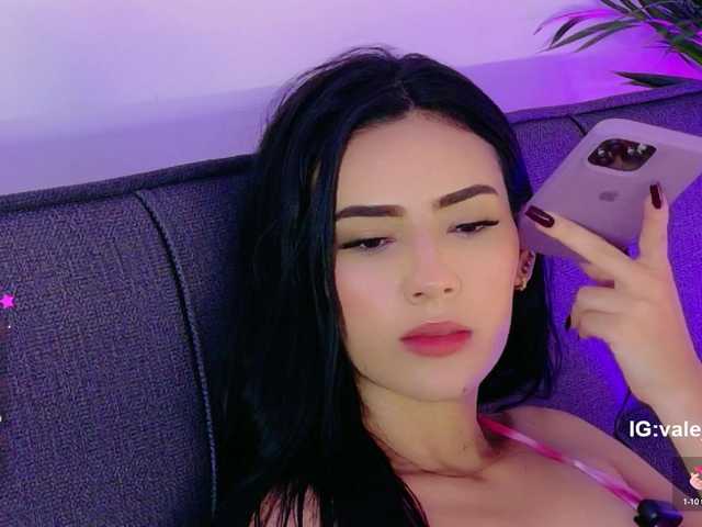 valeri-blake1 live cam on BongaCams