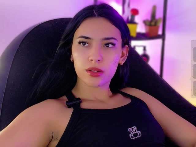 valeri-blake1 live cam on BongaCams