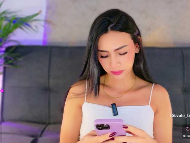valeri-blake1 live cam on BongaCams