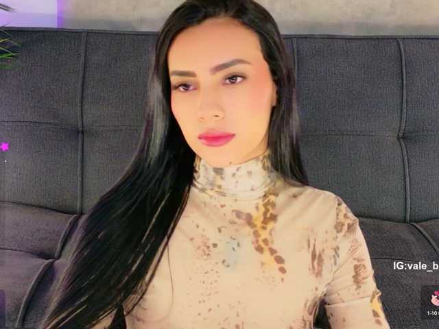 valeri-blake1 live cam
