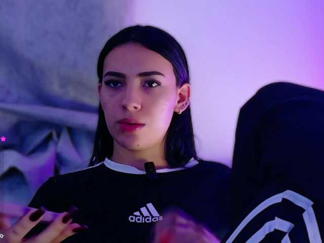 valeri-blake1 live cam on BongaCams