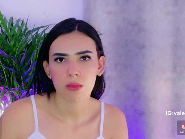 valeri-blake1 live cam on BongaCams