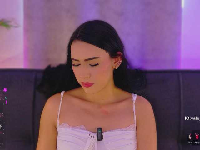 valeri-blake1 live cam on BongaCams