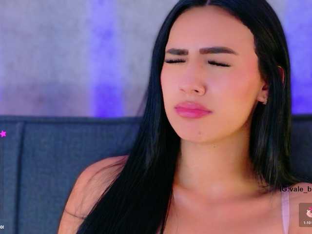 valeri-blake1 live cam on BongaCams