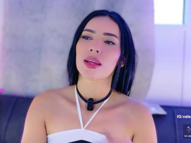 valeri-blake1 live cam on BongaCams