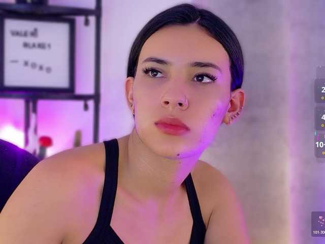 valeri-blake1 live cam on BongaCams