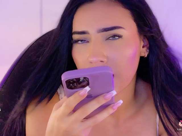 valeri-blake1 live cam on BongaCams