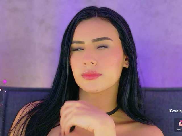 valeri-blake1 live cam on BongaCams