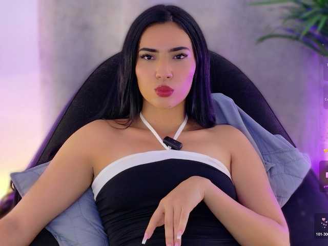 valeri-blake1 live cam on BongaCams