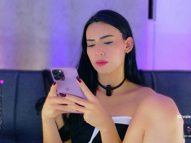 valeri-blake1 live cam on BongaCams
