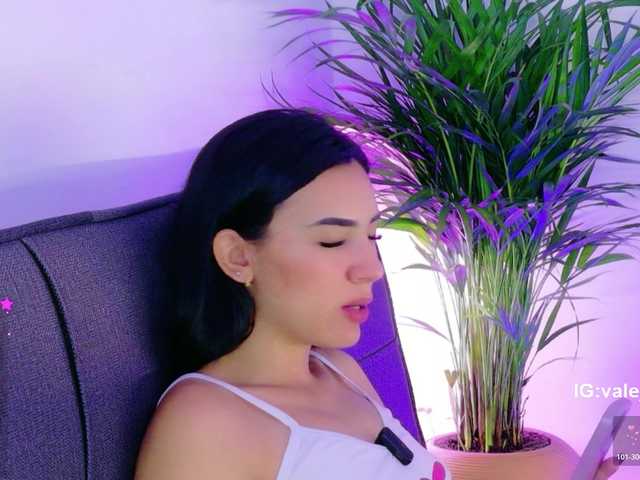 valeri-blake1 live cam on BongaCams
