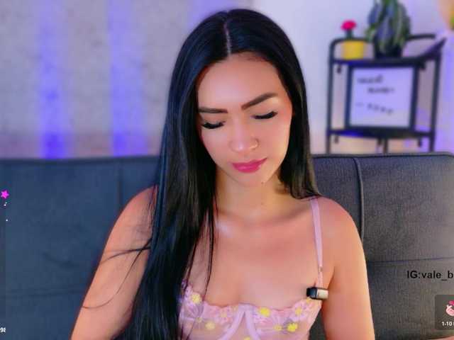 valeri-blake1 live cam on BongaCams