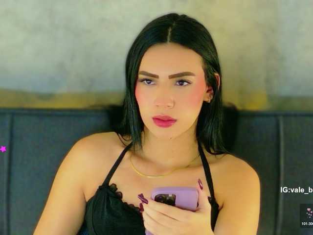 valeri-blake1 live cam on BongaCams