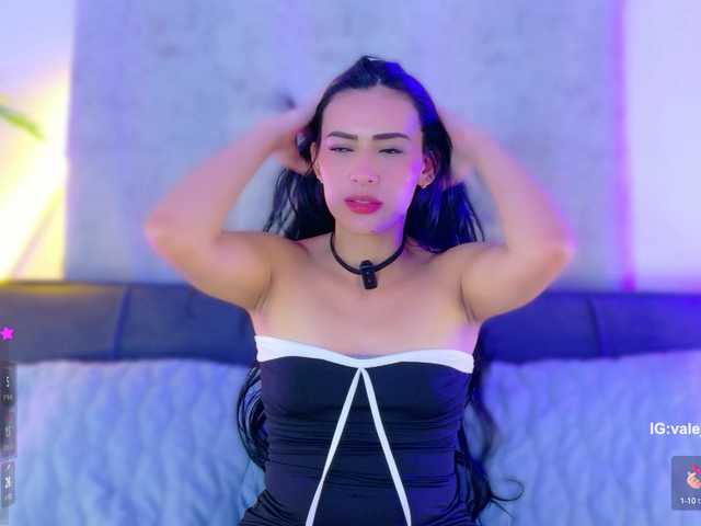 valeri-blake1 live cam on BongaCams