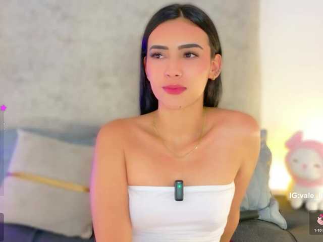 valeri-blake1 live cam on BongaCams