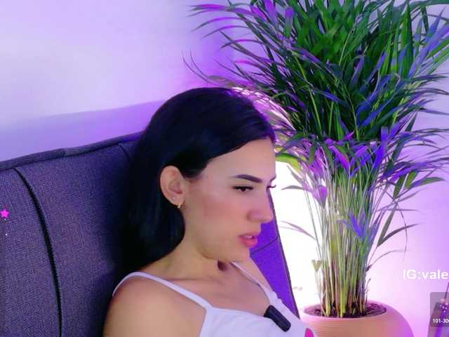 valeri-blake1 live cam on BongaCams