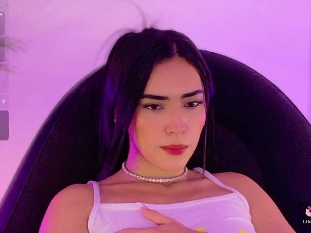 valeri-blake1 live cam on BongaCams