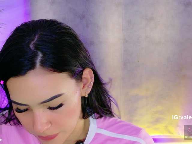 valeri-blake1 live cam on BongaCams