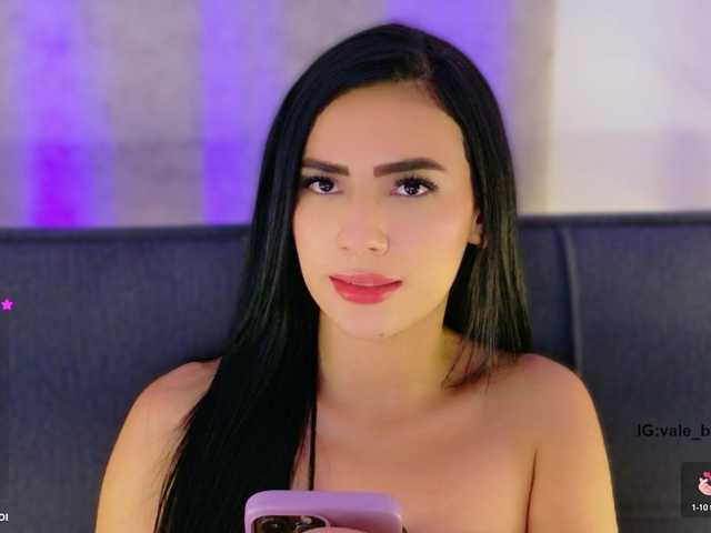 valeri-blake1 live cam on BongaCams