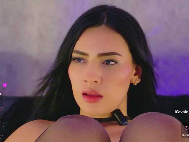 valeri-blake1 live cam on BongaCams