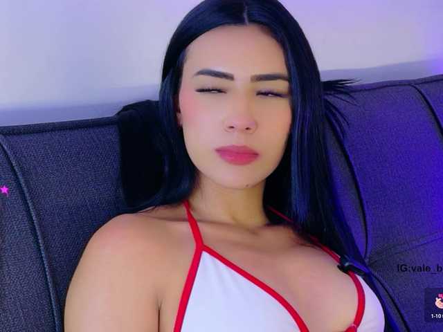 valeri-blake1 live cam on BongaCams