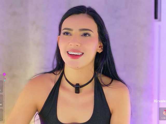 valeri-blake1 live cam on BongaCams