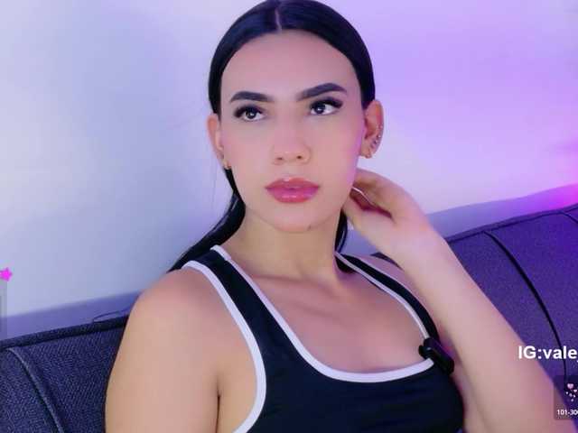 valeri-blake1 live cam on BongaCams