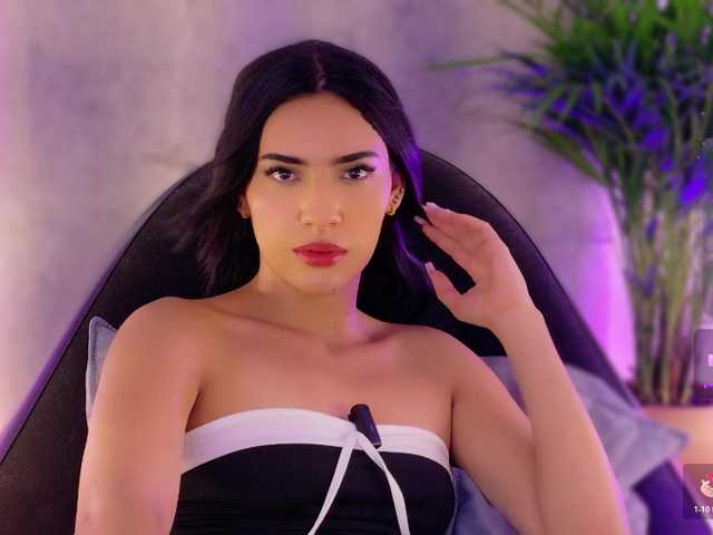valeri-blake1 live cam on BongaCams