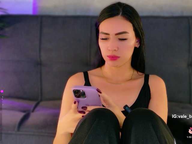valeri-blake1 live cam on BongaCams