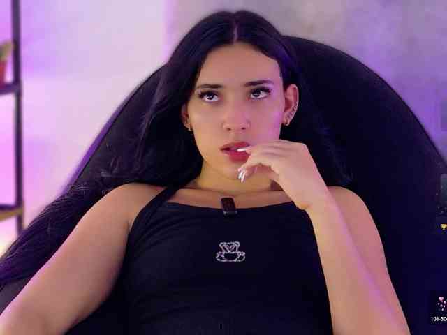 Modelo: valeri-blake1