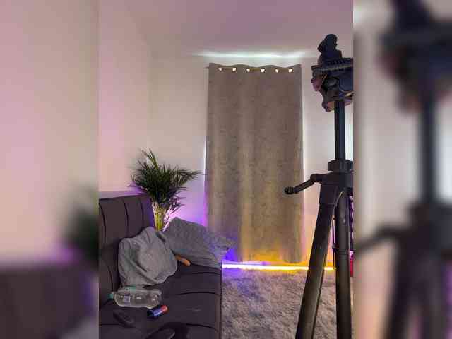 valeri-blake1 webcam
