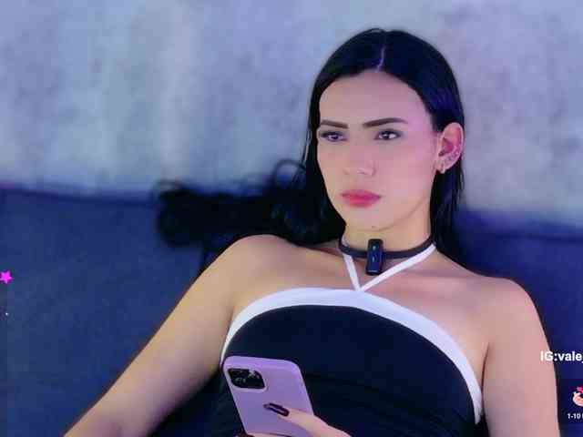 Modelo: valeri-blake1