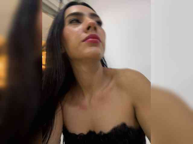 Modelo: valeri-blake1
