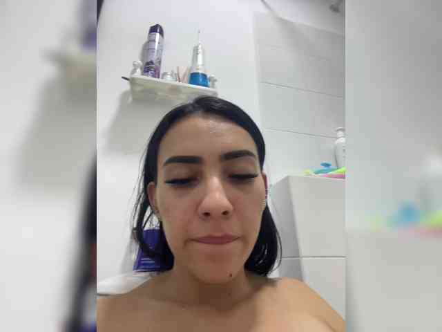 Modelo: valeri-blake1