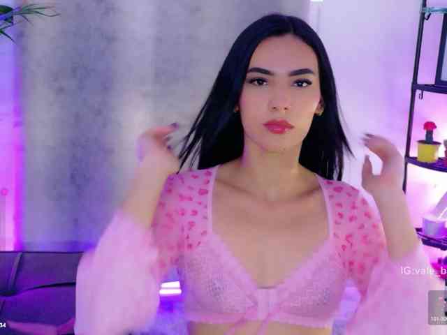 Modelo: valeri-blake1