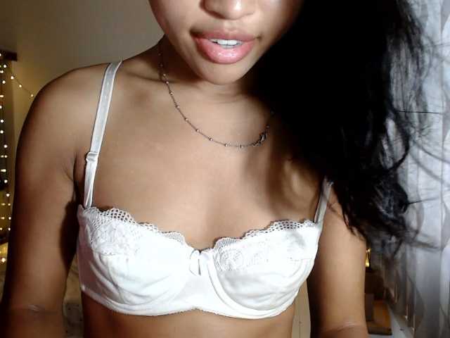 EllieYun live cam on BongaCams
