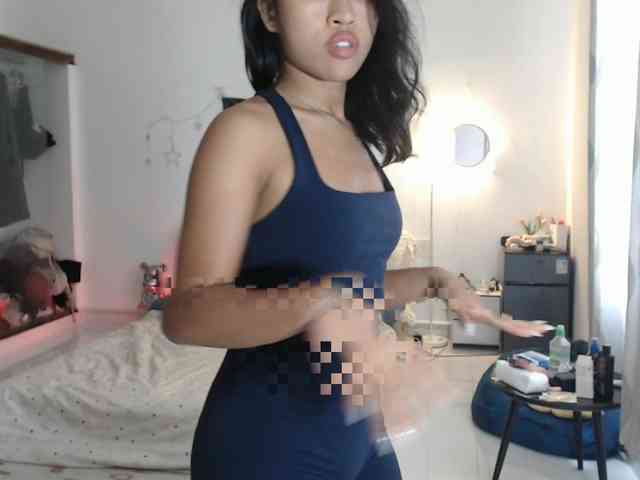 EllieYun webcam