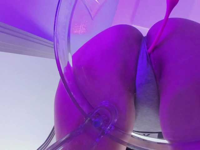 SukiReeve live cam on BongaCams
