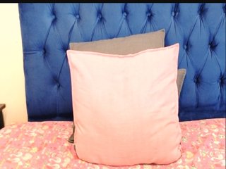BellaBombShellX
