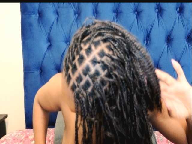 BellaBombShellX live cam on BongaCams