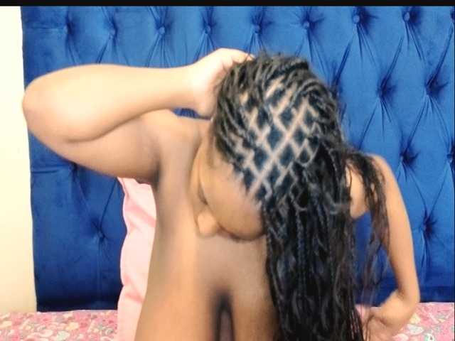 BellaBombShellX live cam on BongaCams