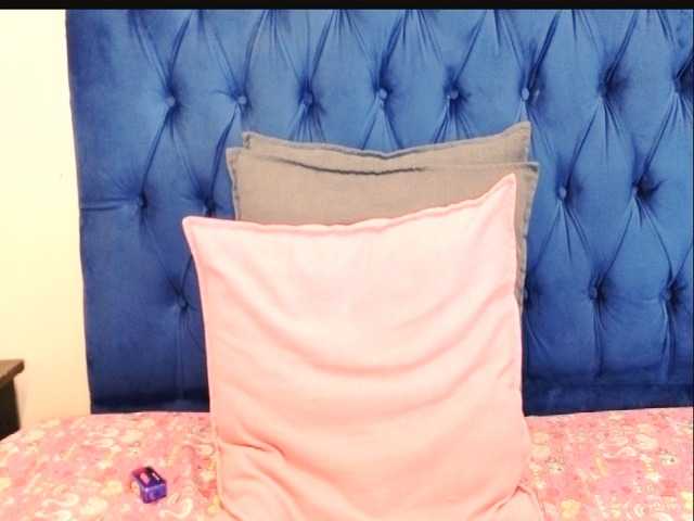 BellaBombShellX live cam on BongaCams
