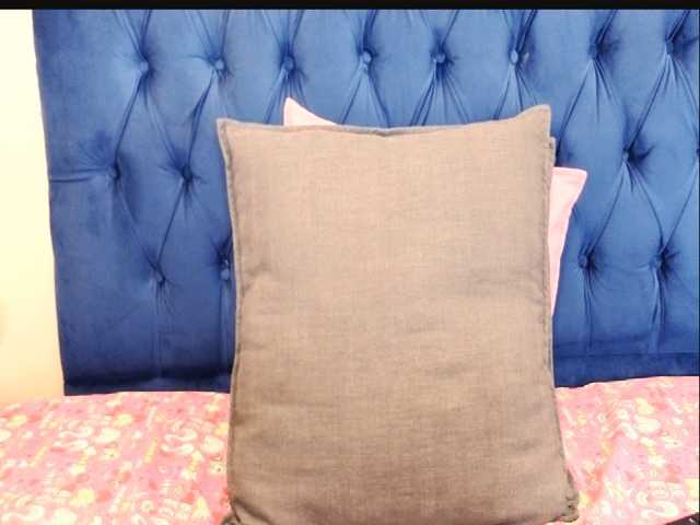 BellaBombShellX live cam on BongaCams