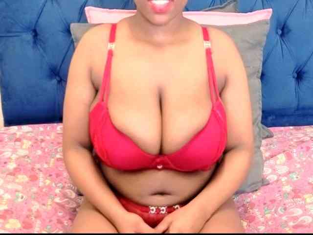 BellaBombShellX