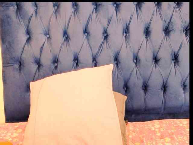 BellaBombShellX webcam