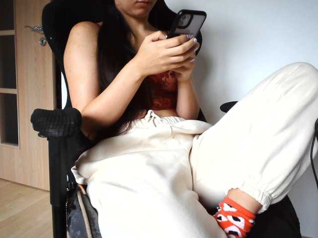 Live трансляция LilyLuxeXO - slutnetki.online