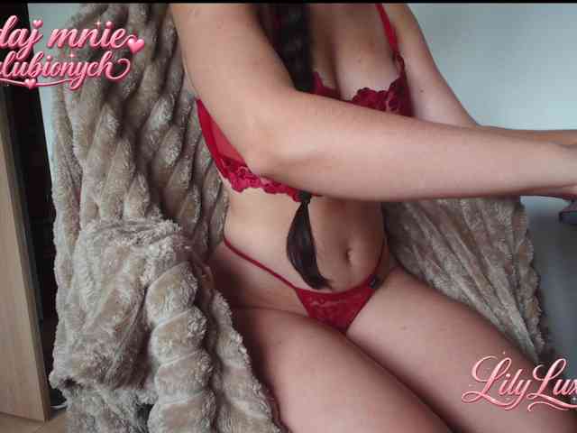 LilyLuxeXO webcam