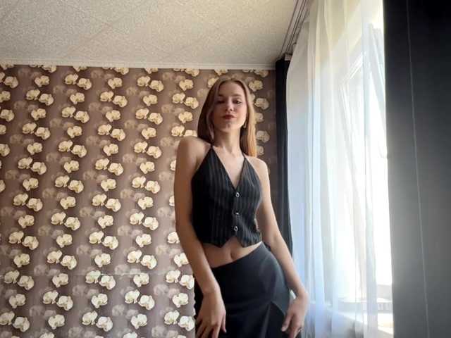 HildredMoralis live cam on BongaCams