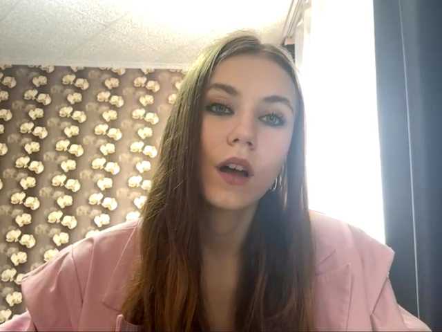 HildredMoralis live cam